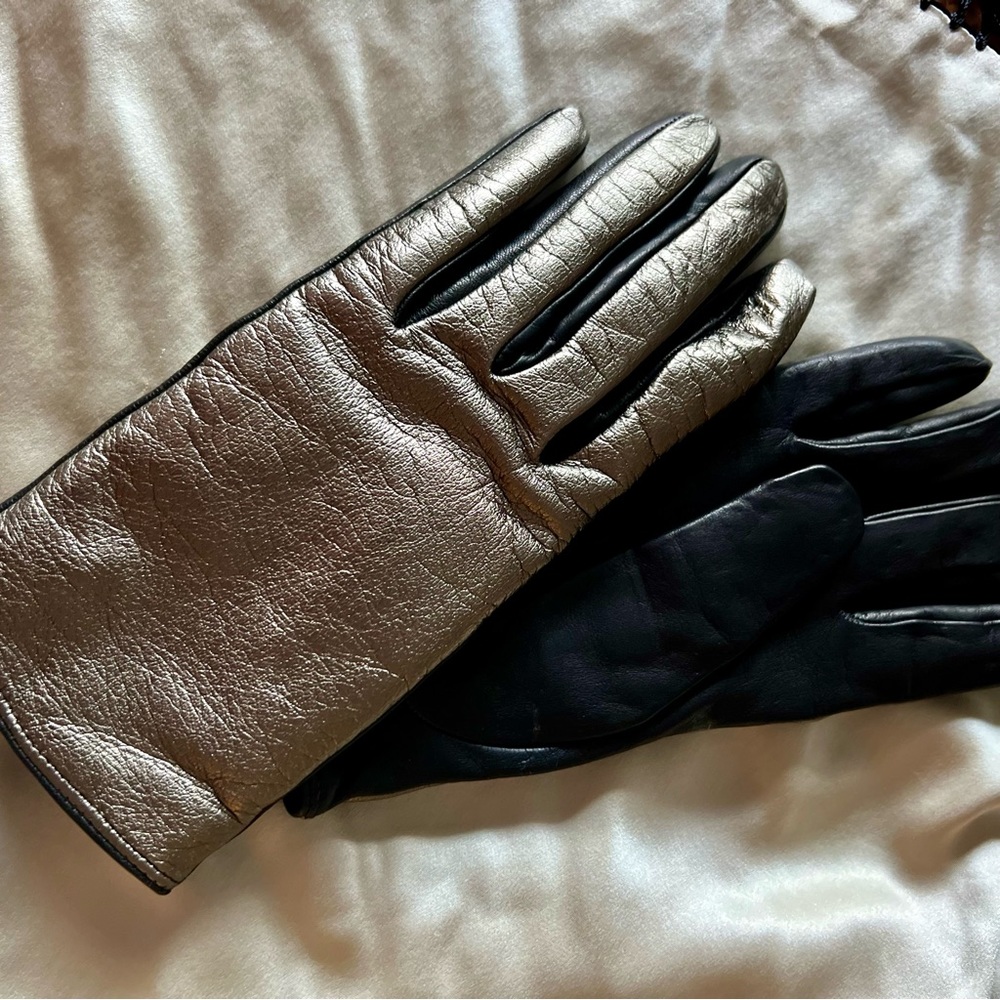 NEW! Beautiful metallic two tone leather gloves. Lined. Size 7.5. Bronze gold. - Picture 5 of 8